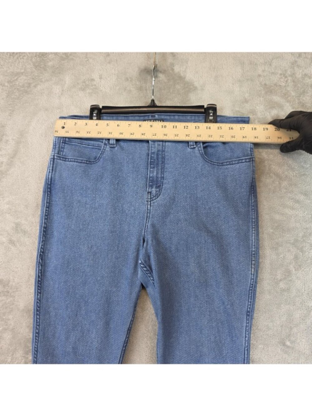 Levis Line 8 Jeans Womens 34 Blue Medium Wash Skinny Slim Stretch Denim Pants - Picture 8 of 13